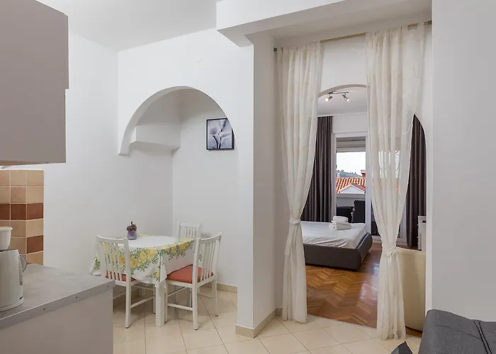 Scenic Apartamento Dubrovnik